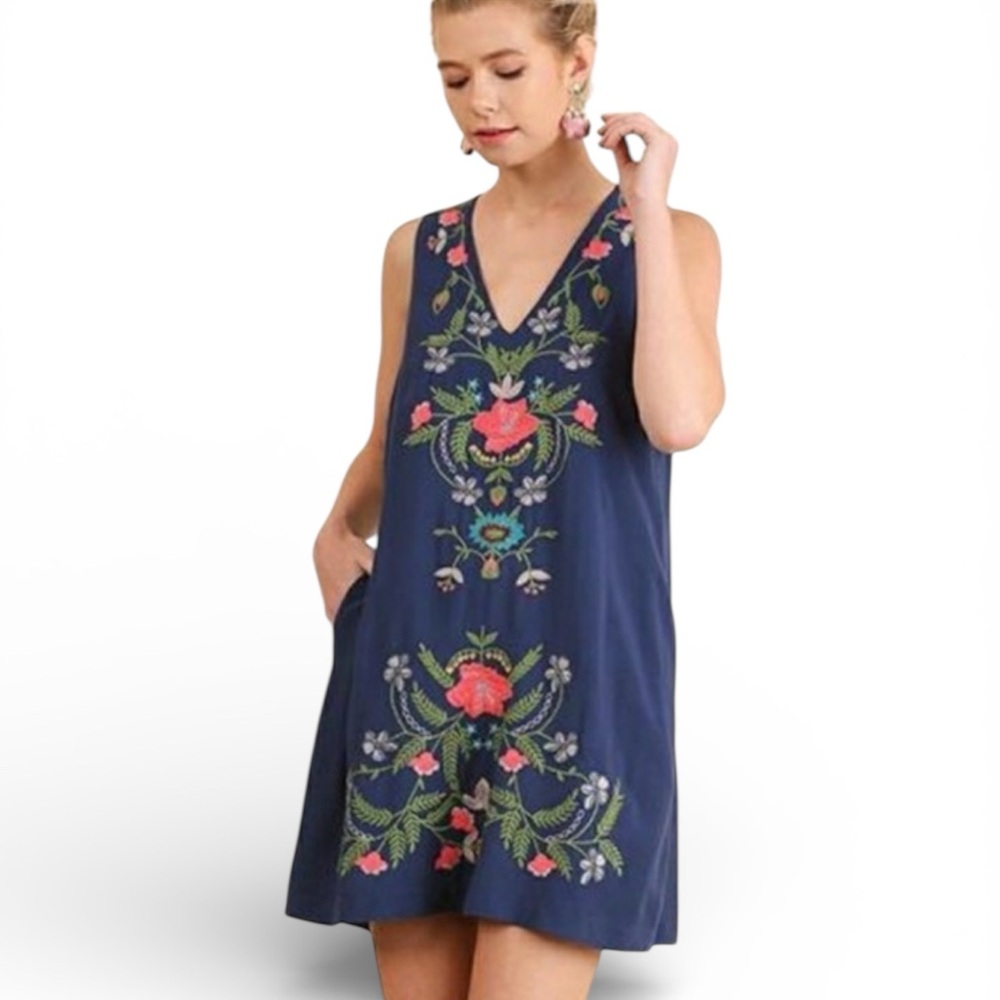 Umgee Navy Floral Embroidered Mini Dress Size Large